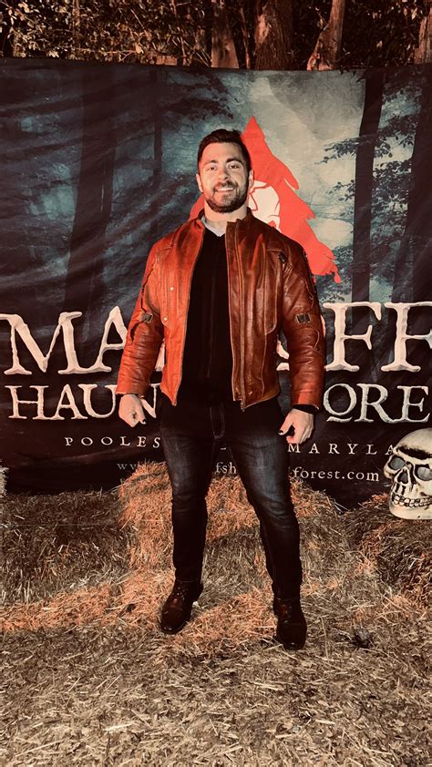 TW Pornstars - 2 pic. Derek Bolt. Twitter. 4 random photos from October! Retweet with yours. 11: ...