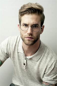 coiffure banane homme la coupe de cheveux banane 52 variantes en photos coiffure banane homme la coupe de cheveux banane 52 variantes en photos