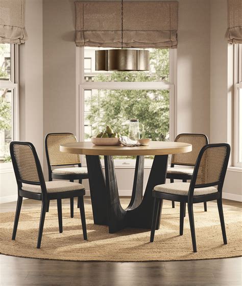 Mitsuki Round Dining Table - Solid Wood Rattan Round Dining Set India ...