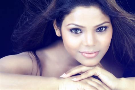 Kritika Chaudhary's rare and unseen pictures - Photos,Images,Gallery ...