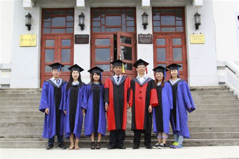 我们毕业啦-沈阳药科大学生命科学与生物制药学院