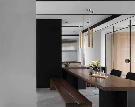186平米新房餐厅木质餐桌装修效果图_别墅设计图