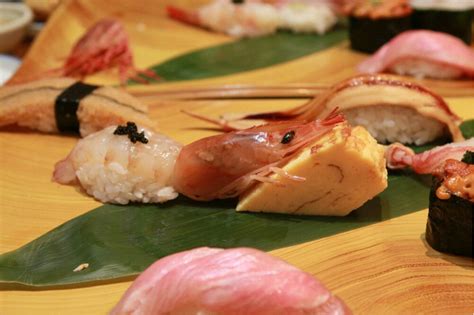 日本三文鱼寿司摄影图片-日本三文鱼寿司摄影作品-千库网