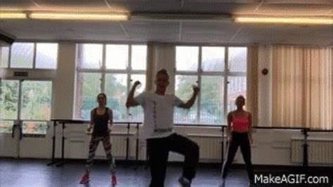 7 Annoying Things Your Workout Buddy Does | FITPASS