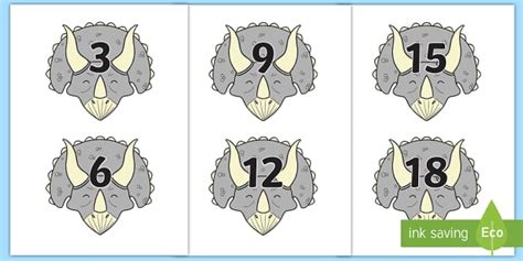 Counting in 3s Display Posters - Counting in 8s (on spiders)