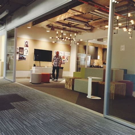 EVERSANA INTOUCH Office Photos | Glassdoor