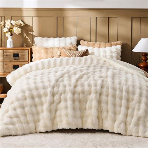 Amazon.com: Lotus Karen Faux Fur Queen Comforter Set – Cream White ...