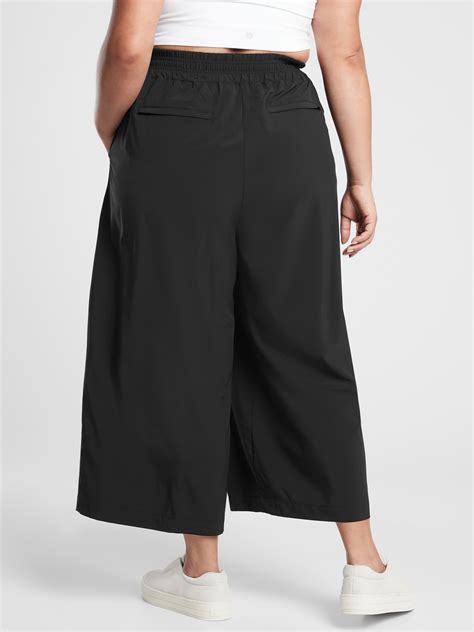 Brooklyn Wide Leg Crop Pant | Athleta