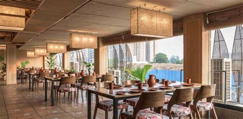 Why is Mitti Ke Rang, Ahmedabad Eco-friendly Restaurant So Special