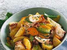 insalata polpo sedano ricetta insalata di polpo con patate e carote donna moderna insalata polpo sedano ricetta insalata di polpo con patate e carote donna moderna