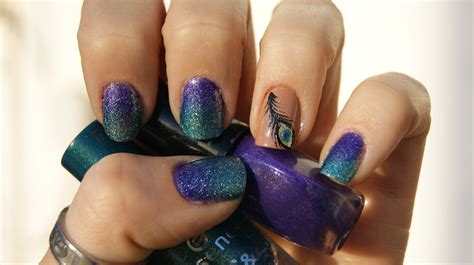 Peacock Feather Nail Art Tutorial
