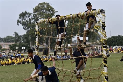Obstacle Course Competition 的图像结果