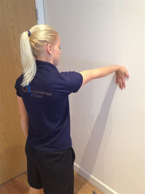 Elbow Extension & Flexion Stretches Archives - G4 Physiotherapy & Fitness