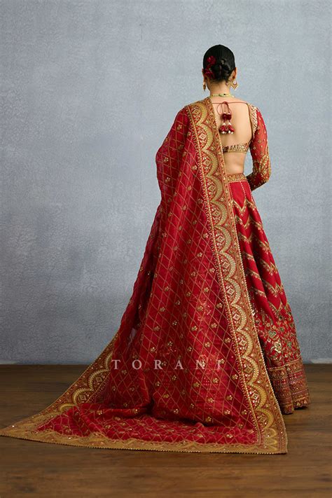 Designer Dupatta Collection | Bridal & Wedding Veils – Torani India