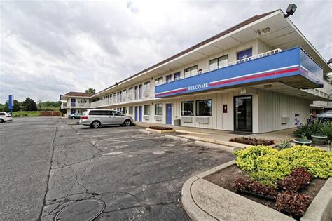 MOTEL 6 CLEVELAND WEST - LORAIN - AMHERST - Motel Reviews, Photos, Rate ...