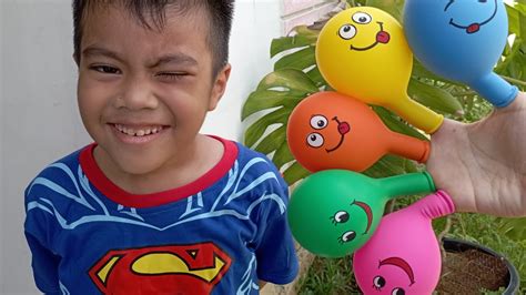 Zhafran Bermain Mengisi Air Dalam Balon Daddy Finger Nursery Rhymes ...