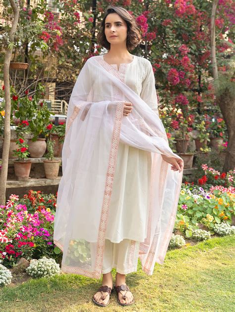 White Pink Printed Cotton Suit- Set of 3