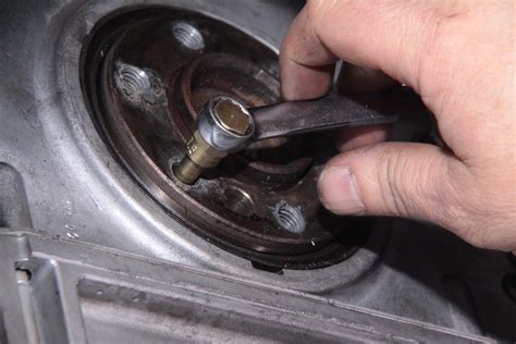 Stripped Threads On Engine Block Repair 的图像结果