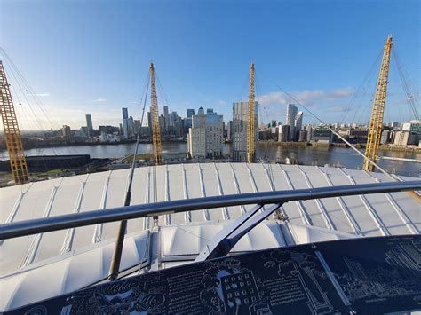 Climb the O2 Arena 的图像结果