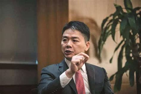 刘强东“性侵”后欲出5000万美元和解？律师：纯属造谣生事_路透社