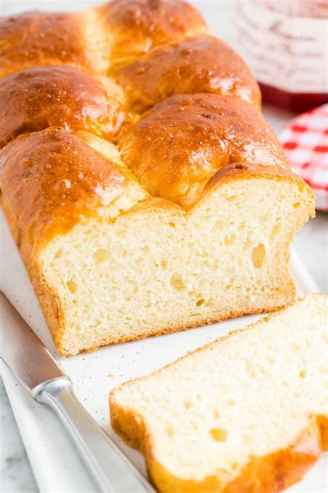 desserts with brioche bread
