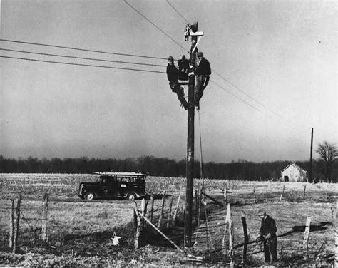 About Us | People's Energy Cooperative