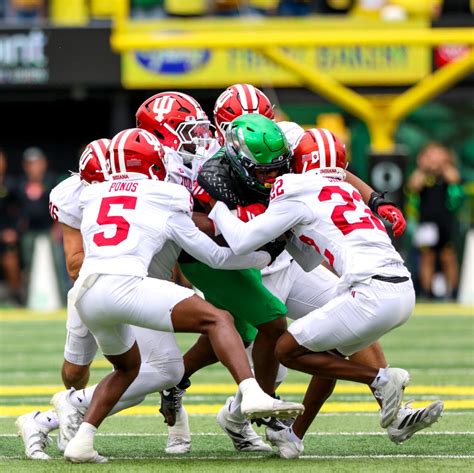 Oregon track and field women’s program named best in the nation - Daily Emerald