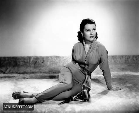 DIANNE FOSTER Feet - AZNudeFeet