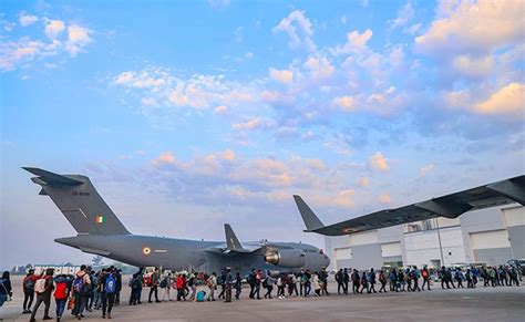 Operation Ganga में जुटीं वायुसेना समेत 6 एयरलाइंस, 10 मार्च तक 100 ...