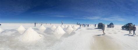 Three Day Bolivia Salt Flats Tour in Salar de Uyuni - Nothing Familiar