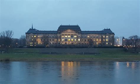 SÄCHSISCHES STAATSMINISTERIUM DER FINANZEN (2025) All You Need to Know ...