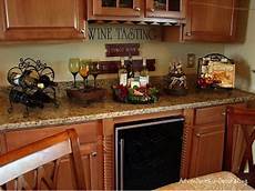 Grape Themed Kitchen Decor by Best 25 Kitchen Decor Themes Ideas On Kitchen Grape Themed Kitchen Decor