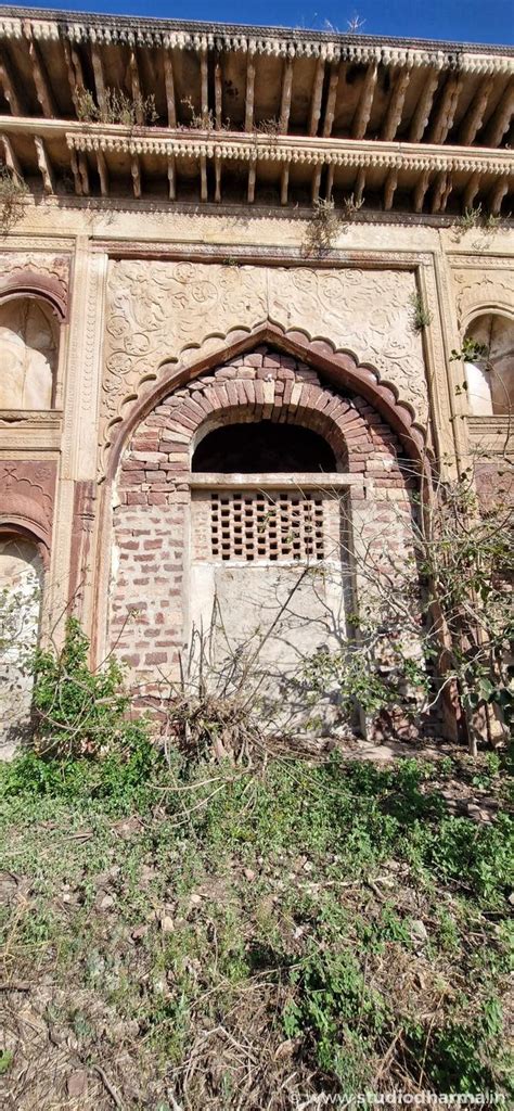 Gajra Taj Mahal: Discover the Unique Love Story of the Maharaja of ...