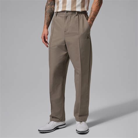 Water Resistant Golf Cargo Pants. Nike.com