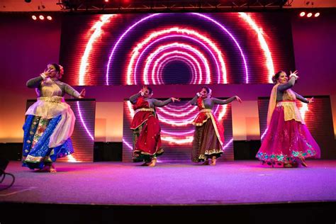 Bangla Dance Group at Christchurch Multicultural Festival | Record ...