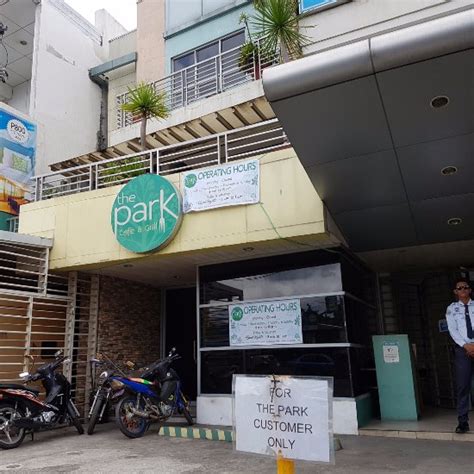 THE PARK BED & BREAKFAST (Tanauan City) - B&B Reviews & Photos ...