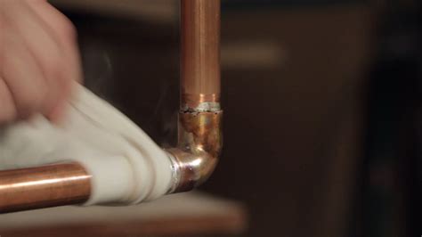 Sweating Copper Pipe 的图像结果