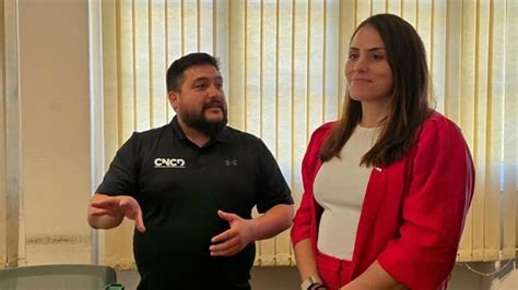 Natalia Duco visita las dependencias de la Comisión Nacional de Control ...