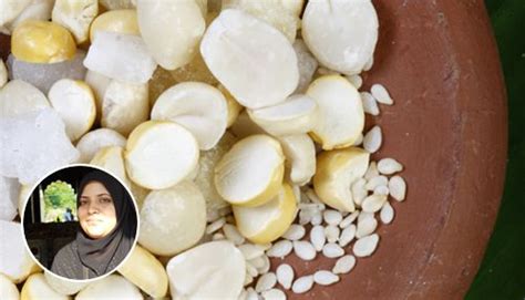 Ellu-Bella (Sesame Jaggery Trail Mix) Recipe: How to Make Ellu-Bella ...