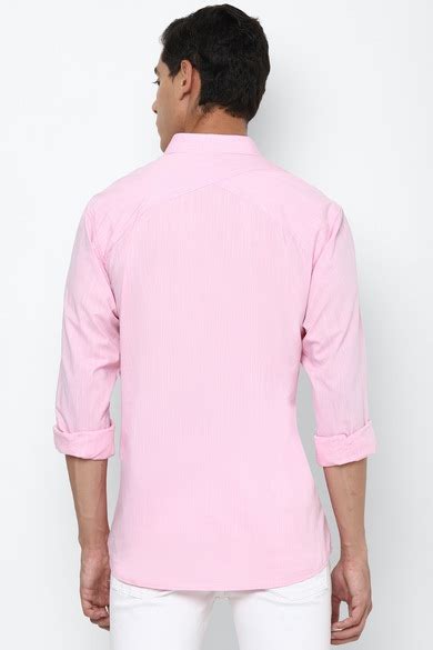 Buy Men Pink Slim Fit Textured Full Sleeves Casual Shirts Online ...