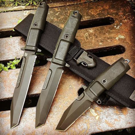 Extrema Ratio Fulcrum Knives Serie