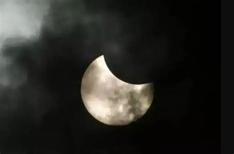 Dharma Yatra: Last lunar eclipse of the year, beware of this lunar ...