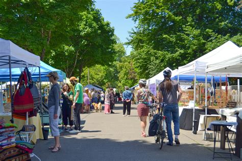 Outdoor Market 的图像结果