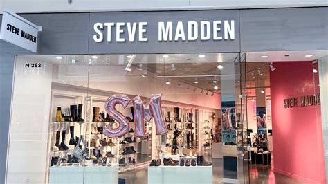 Steve Madden Outlet Mall