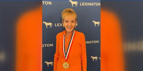 ‘It’s just about showing up’: CASA volunteer earns Gold Presidential ...