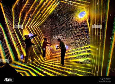 Cave Automatic Virtual Environment 的图像结果