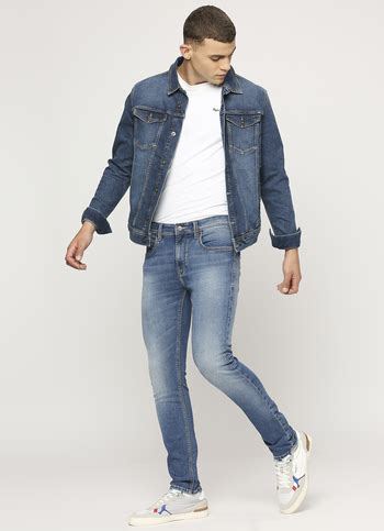 Buy Men Jeans Online on Sale & Save up to 50% OFF - Pepe Jeans India