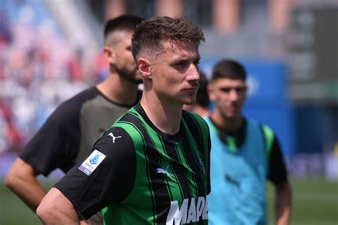 Genoa, ufficiale l'arrivo di Pinamonti: cifre e dettagli | Calciomercato