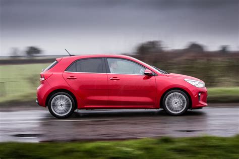 Driven: 2017 Kia Rio First Edition Review - More Grown Up Than Ever Before