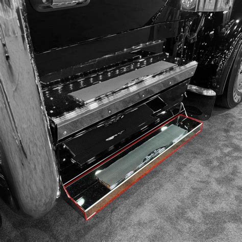 Peterbilt 589 Bottom Step Replacement (Choose Material) — Horse & Buggy ...